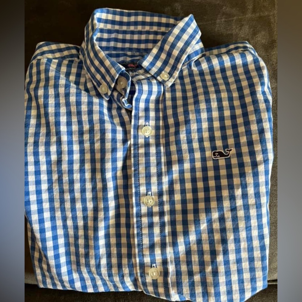 Size 7; Vineyard Vines whale button down; EUC
